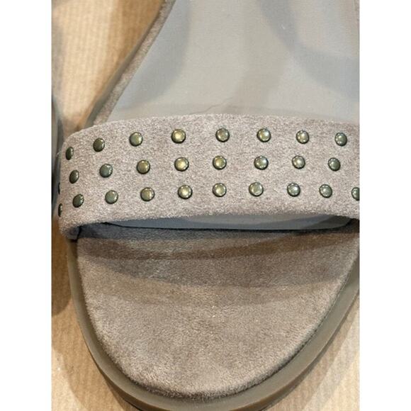 Koolaburra by UGG “Bellen” Block Heel Strappy Sandals in Tan Suede – Size 10 - Picture 8 of 9